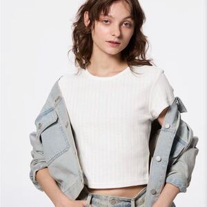 Gu White Ribbed pointelle Crop Tee - S